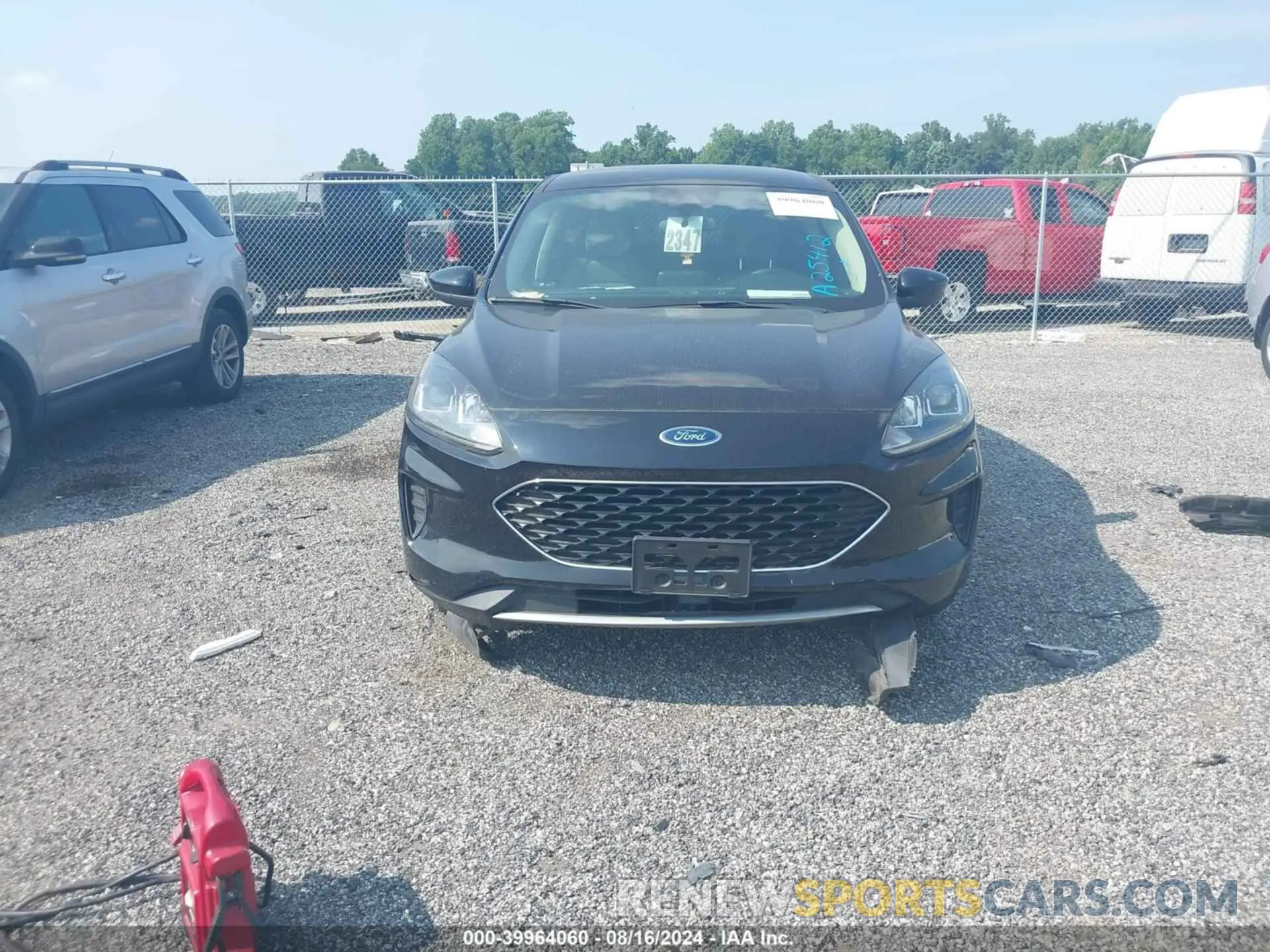 11 Photograph of a damaged car 1FMCU0G68LUA25412 FORD ESCAPE 2020