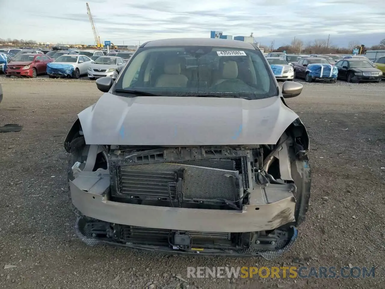 5 Photograph of a damaged car 1FMCU0G68LUA26849 FORD ESCAPE 2020