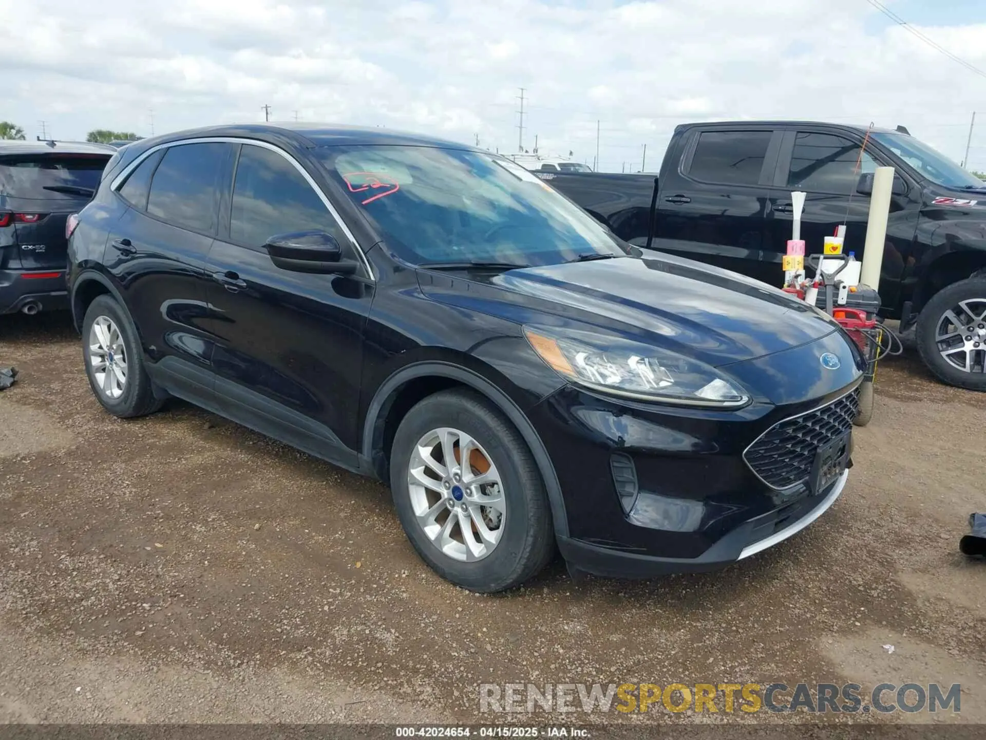 1 Photograph of a damaged car 1FMCU0G68LUA54439 FORD ESCAPE 2020