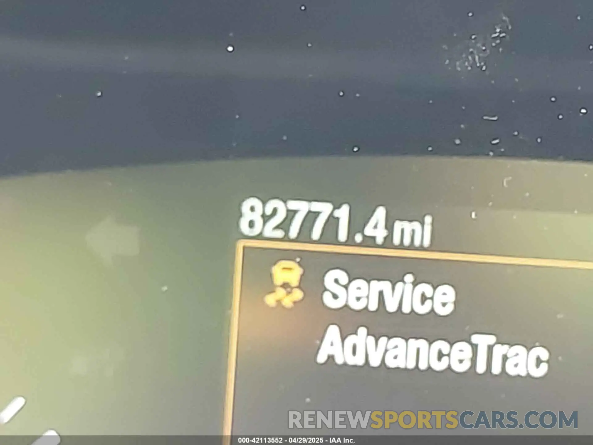 16 Photograph of a damaged car 1FMCU0G68LUA82385 FORD ESCAPE 2020