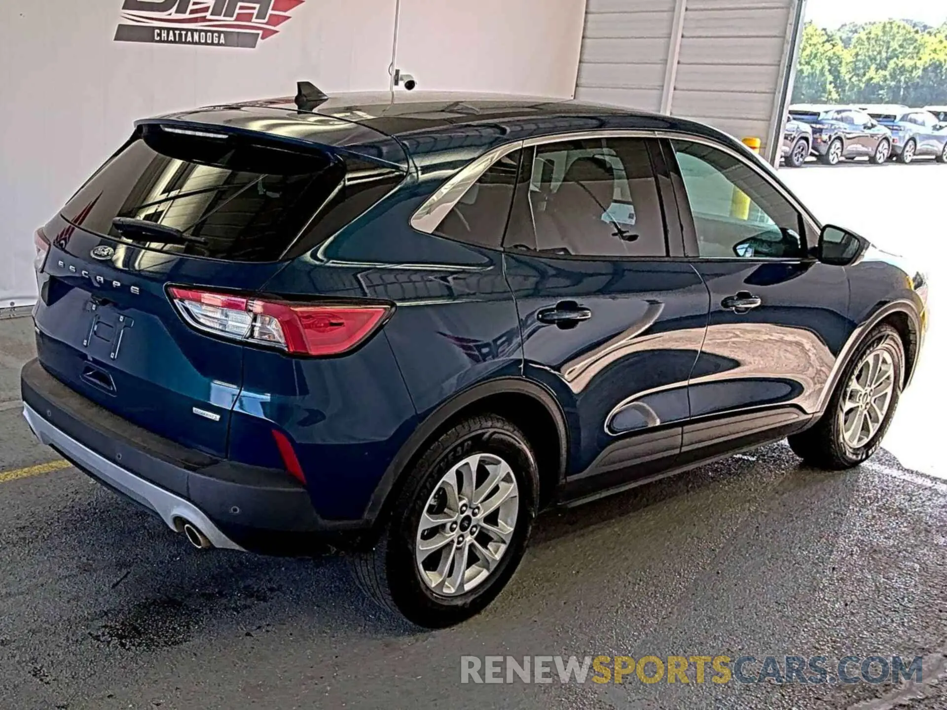 11 Photograph of a damaged car 1FMCU0G68LUB45078 FORD ESCAPE 2020