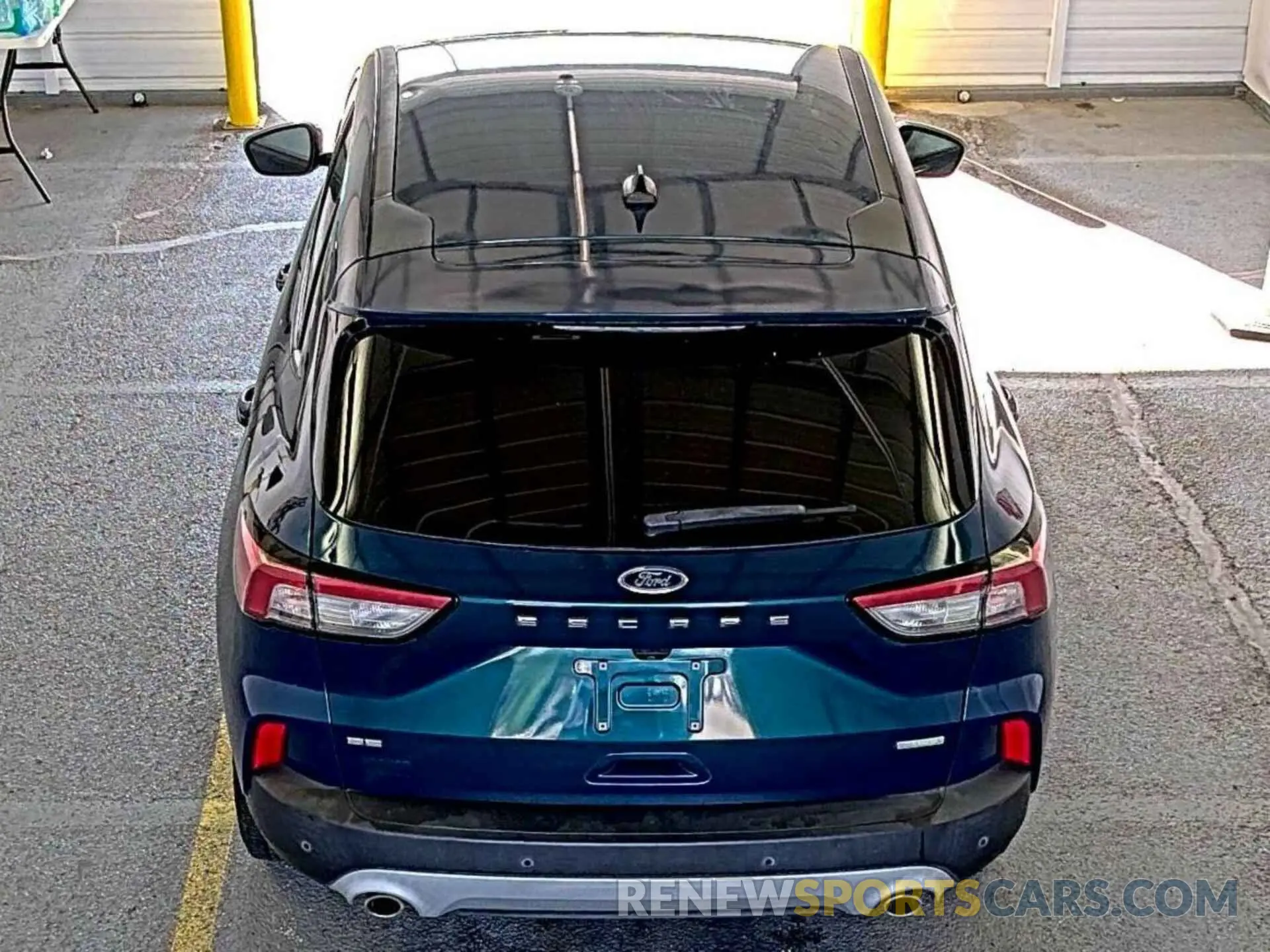 12 Photograph of a damaged car 1FMCU0G68LUB45078 FORD ESCAPE 2020