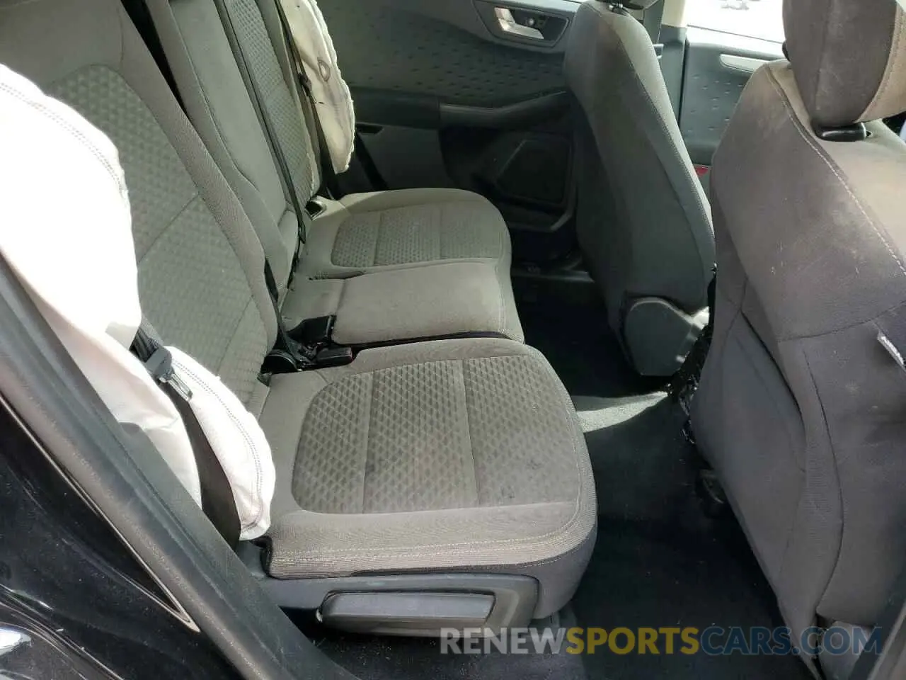 11 Photograph of a damaged car 1FMCU0G68LUC21771 FORD ESCAPE 2020