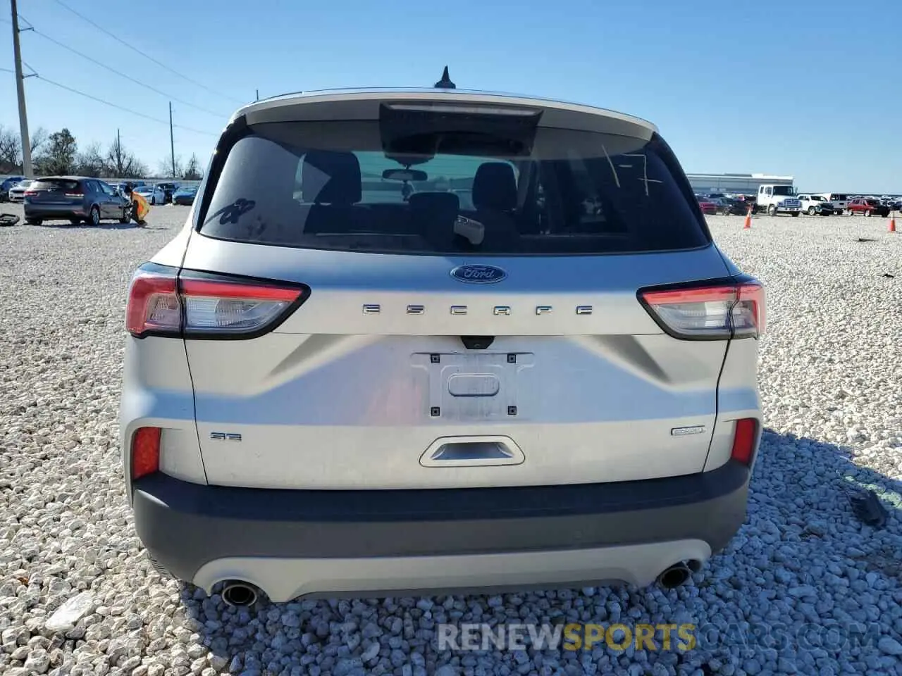 6 Photograph of a damaged car 1FMCU0G69LUA59813 FORD ESCAPE 2020