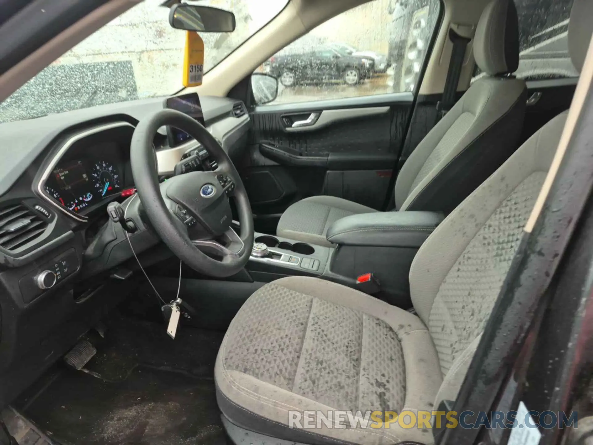 18 Photograph of a damaged car 1FMCU0G69LUA82489 FORD ESCAPE 2020