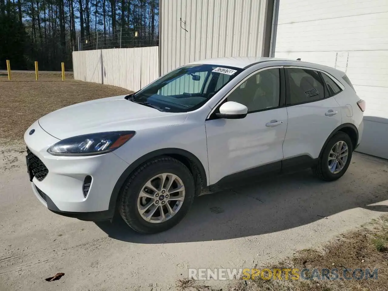 1 Photograph of a damaged car 1FMCU0G69LUA94738 FORD ESCAPE 2020
