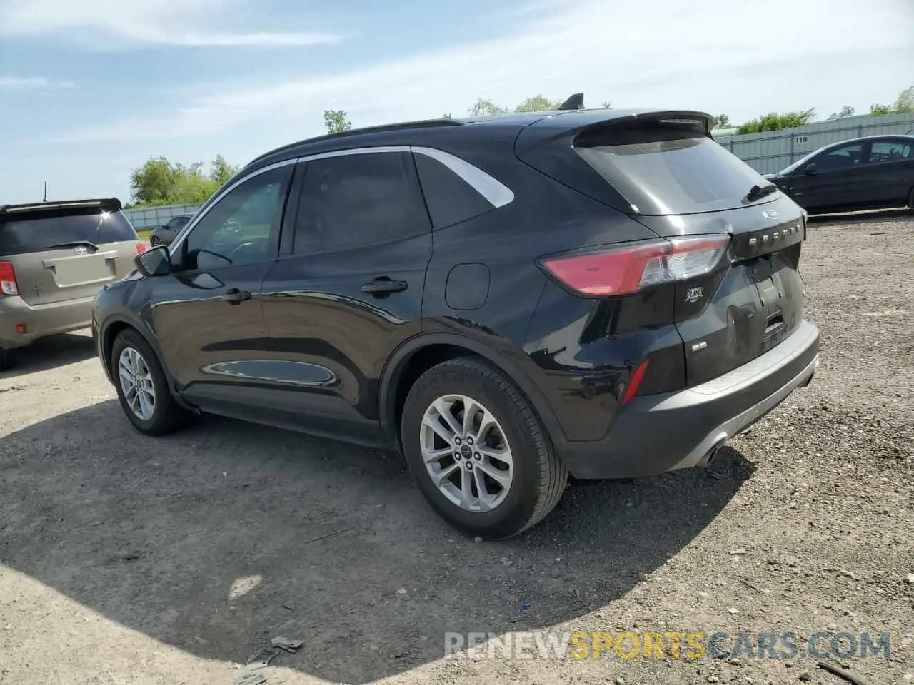 2 Photograph of a damaged car 1FMCU0G69LUB30315 FORD ESCAPE 2020