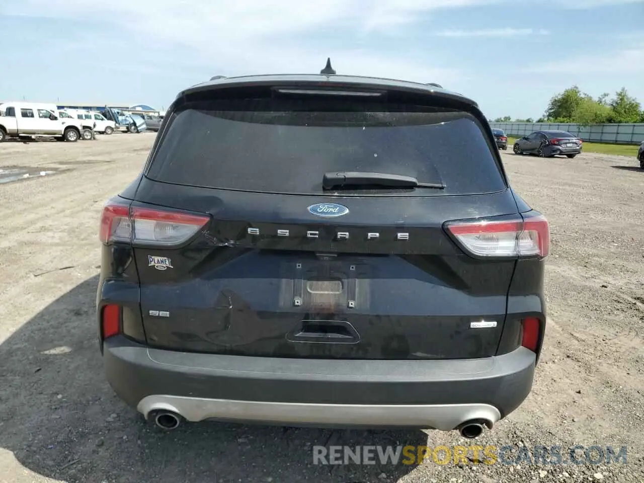 6 Photograph of a damaged car 1FMCU0G69LUB30315 FORD ESCAPE 2020