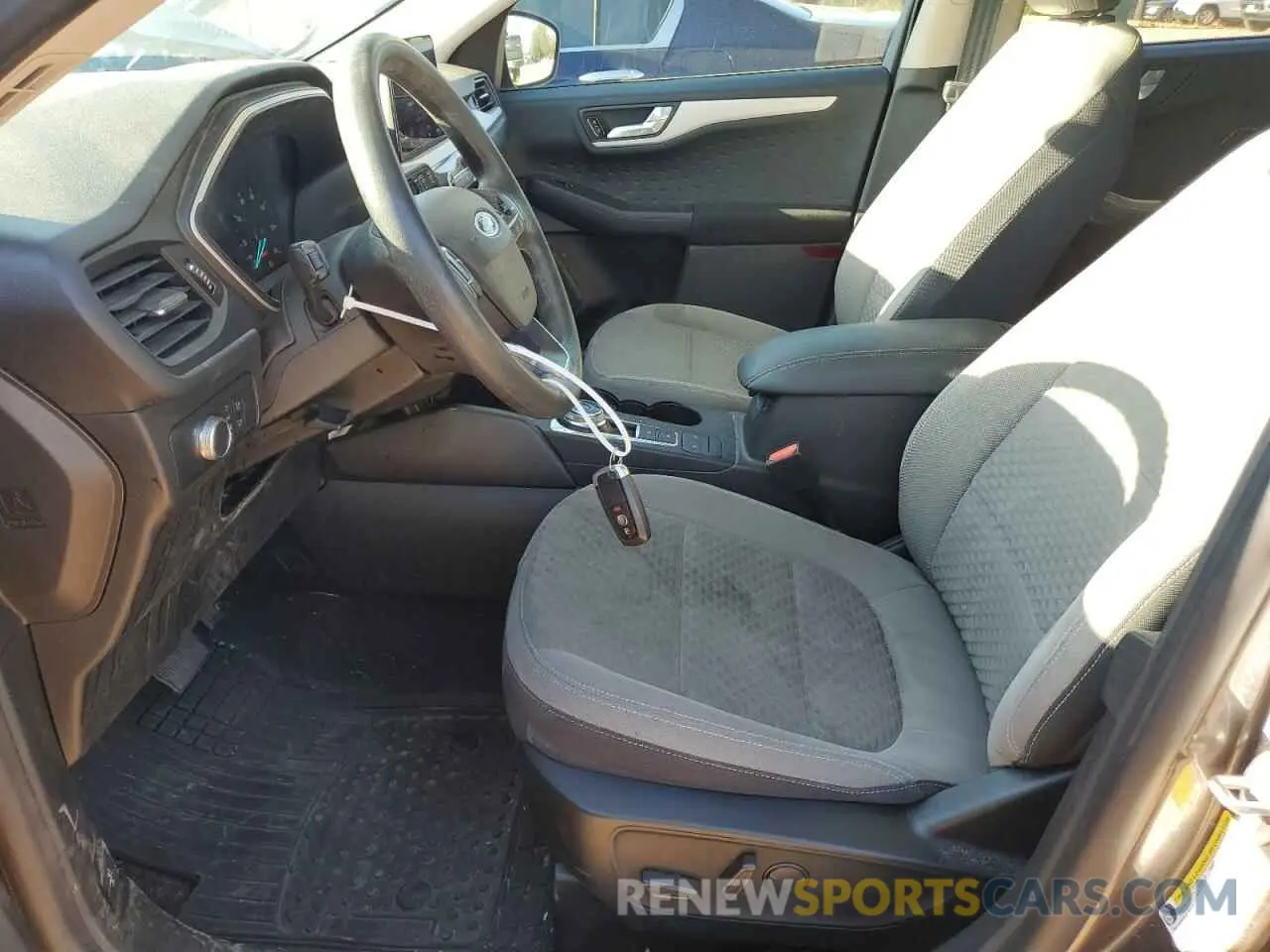 7 Photograph of a damaged car 1FMCU0G69LUB56638 FORD ESCAPE 2020