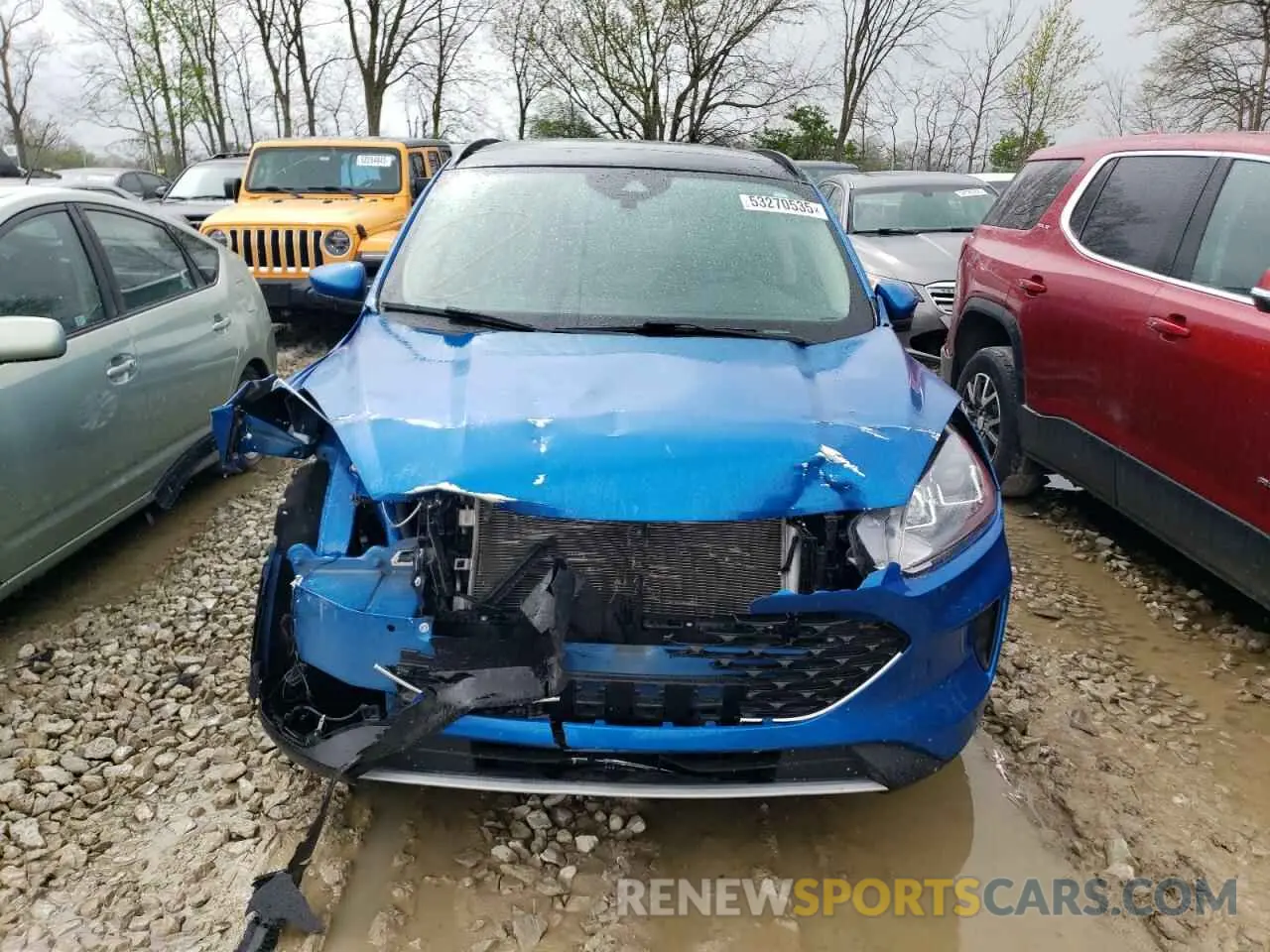 5 Photograph of a damaged car 1FMCU0G69LUC06602 FORD ESCAPE 2020