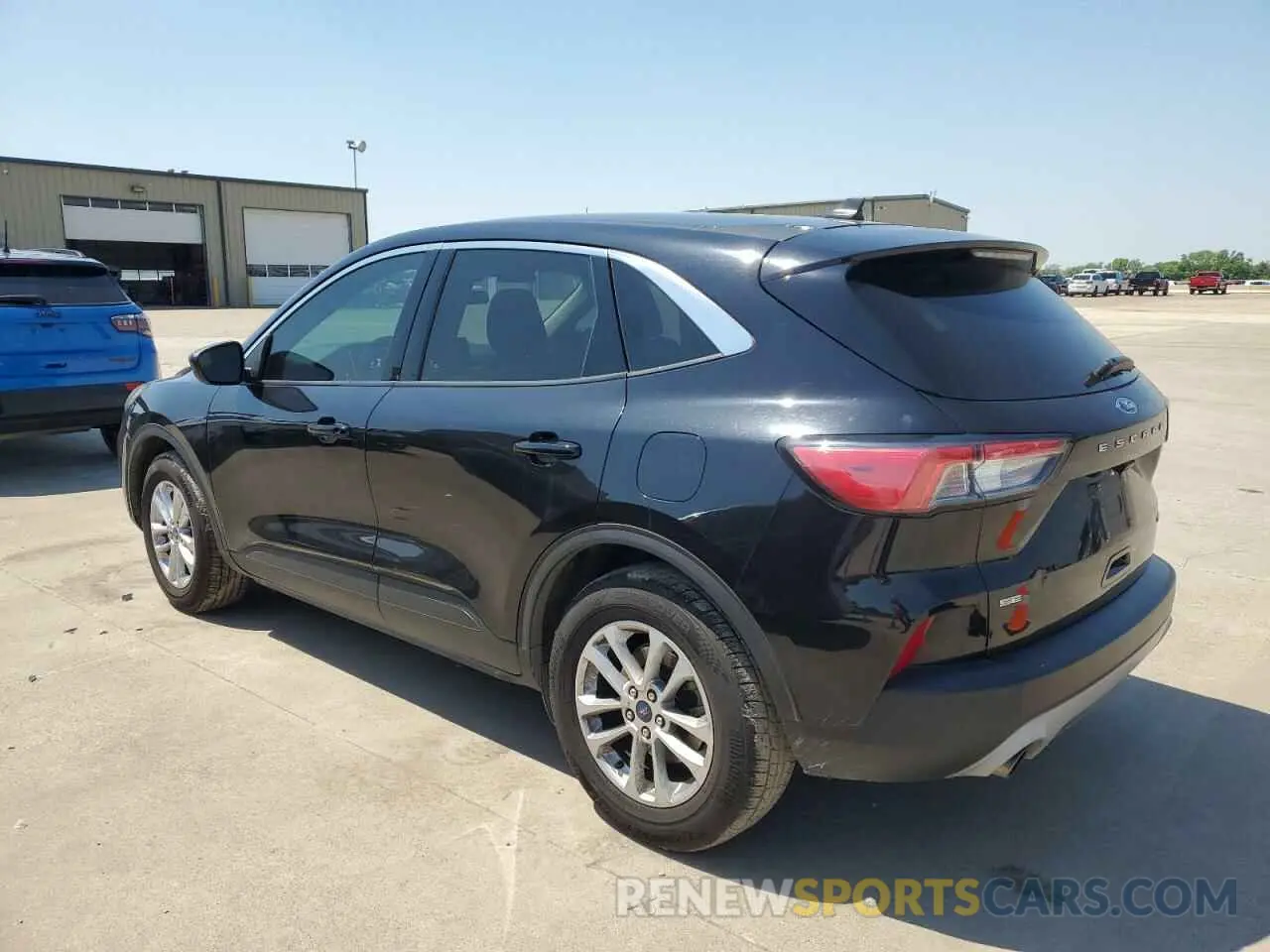 2 Photograph of a damaged car 1FMCU0G6XLUB55756 FORD ESCAPE 2020