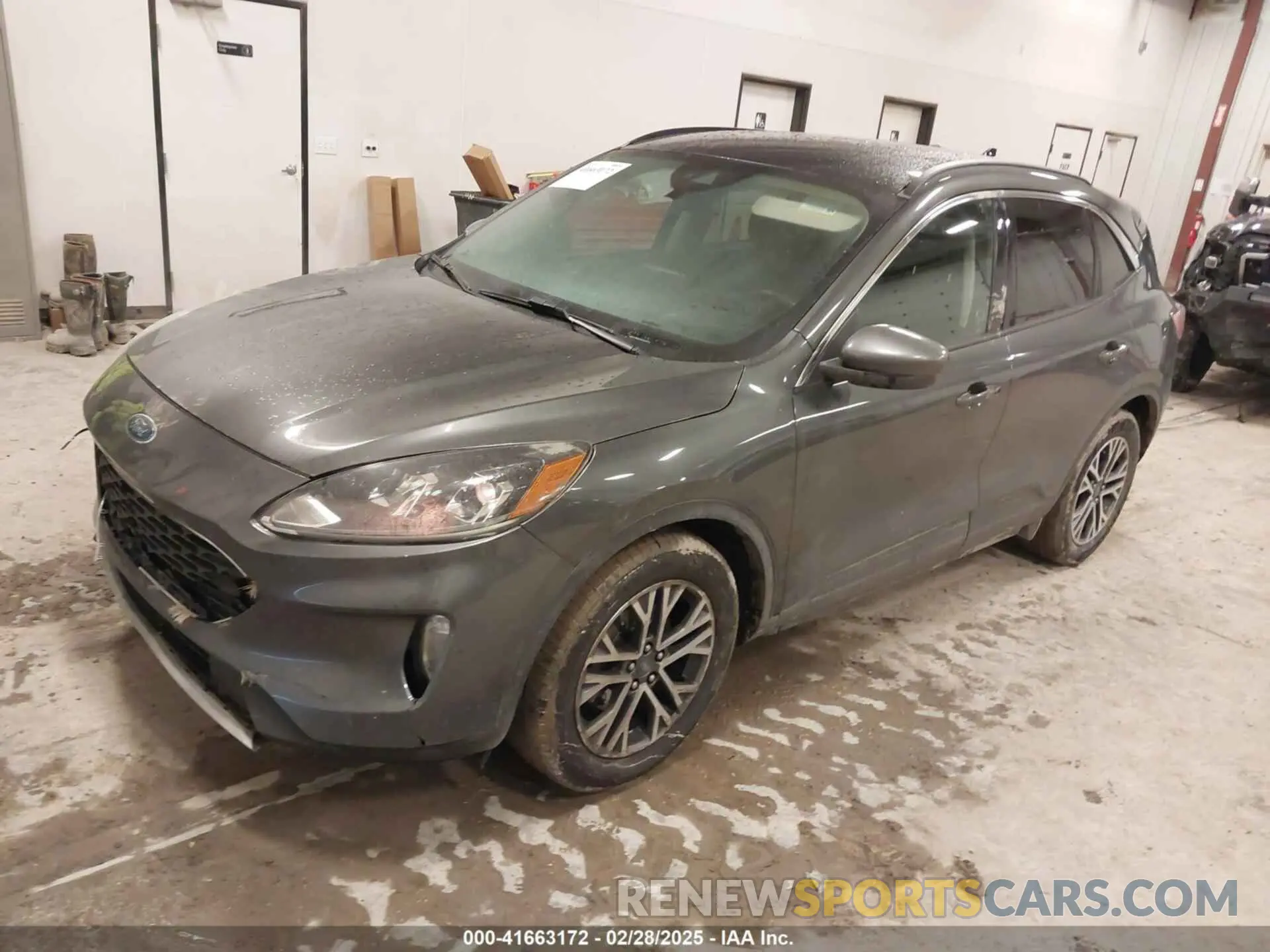 2 Photograph of a damaged car 1FMCU0H60LUA14872 FORD ESCAPE 2020