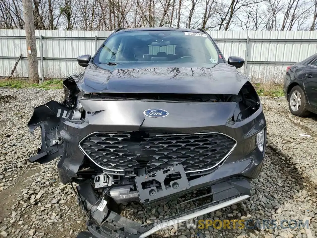 5 Photograph of a damaged car 1FMCU0H60LUA20848 FORD ESCAPE 2020