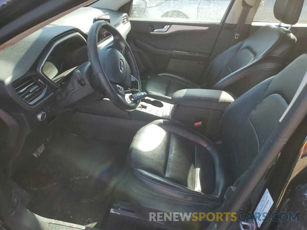 7 Photograph of a damaged car 1FMCU0H61LUA14783 FORD ESCAPE 2020