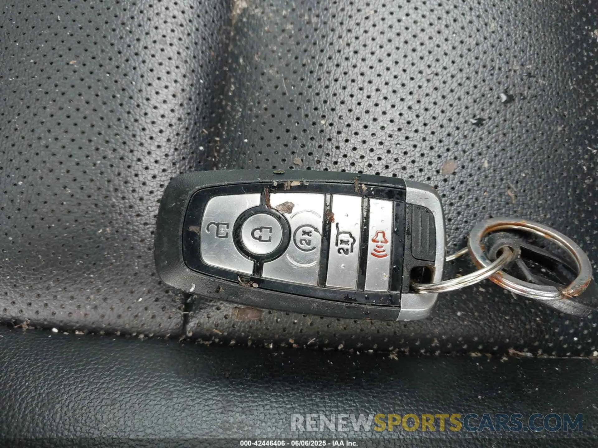 11 Photograph of a damaged car 1FMCU0H61LUA94358 FORD ESCAPE 2020