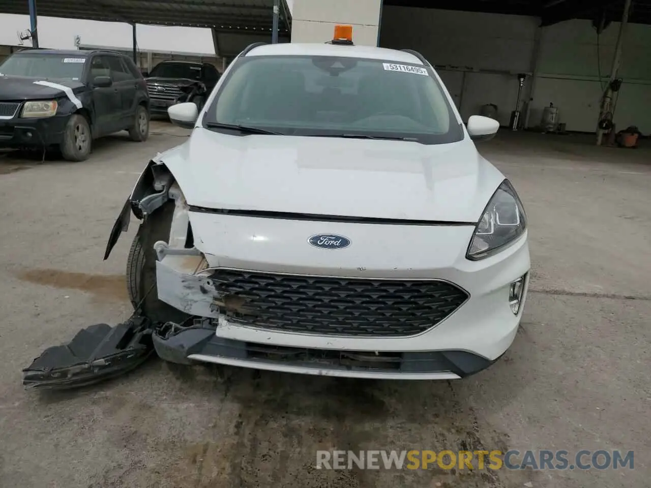 5 Photograph of a damaged car 1FMCU0H62LUB18280 FORD ESCAPE 2020