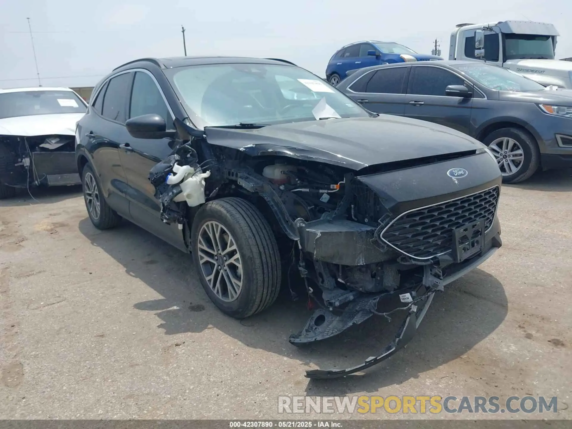1 Photograph of a damaged car 1FMCU0H63LUA57506 FORD ESCAPE 2020