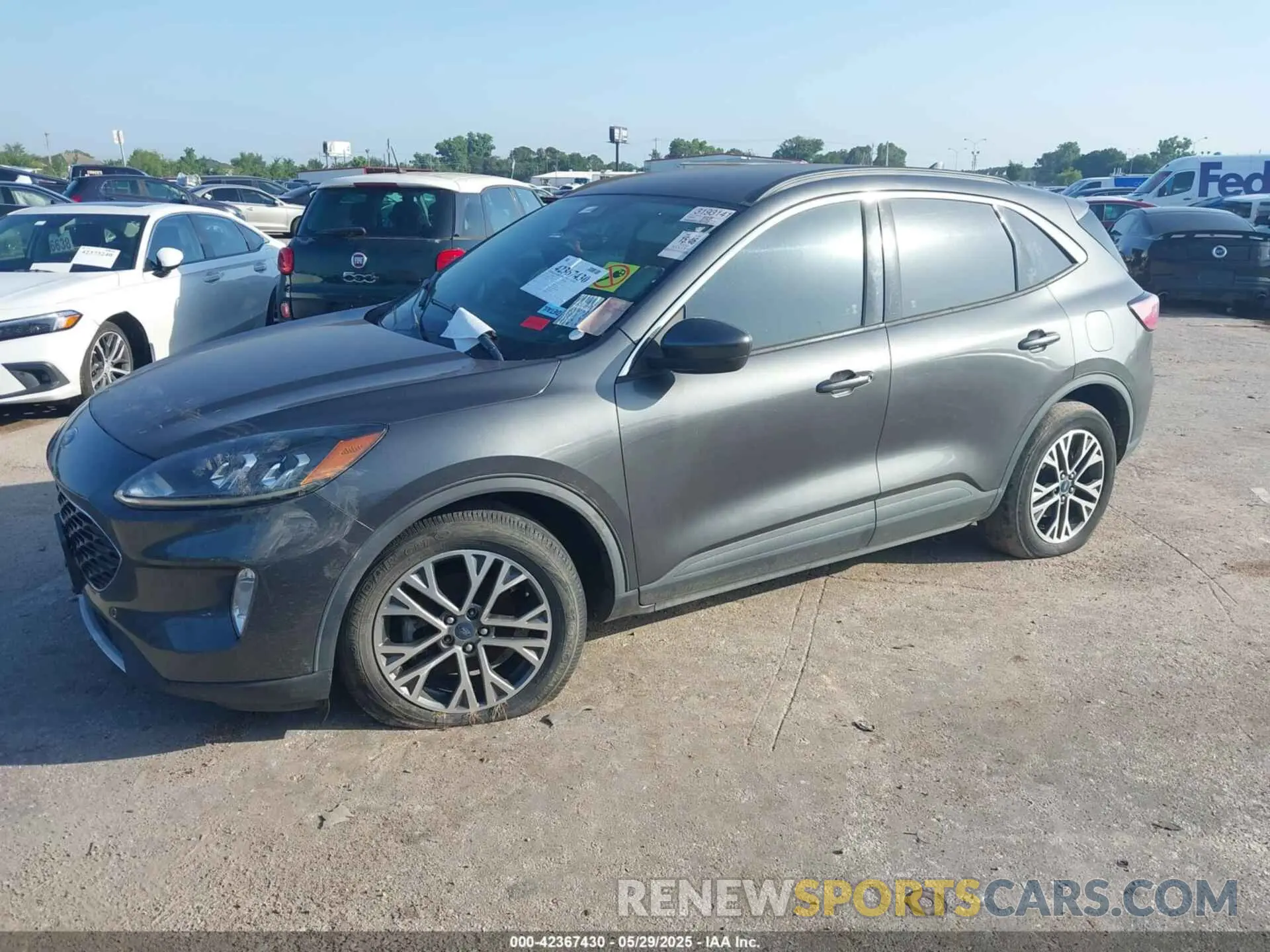 2 Photograph of a damaged car 1FMCU0H63LUA75262 FORD ESCAPE 2020