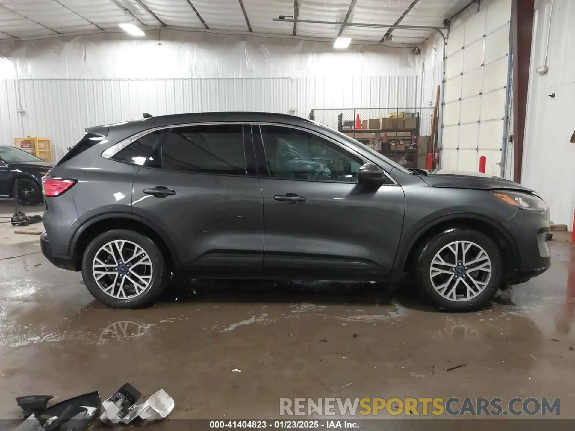 13 Photograph of a damaged car 1FMCU0H63LUB42717 FORD ESCAPE 2020