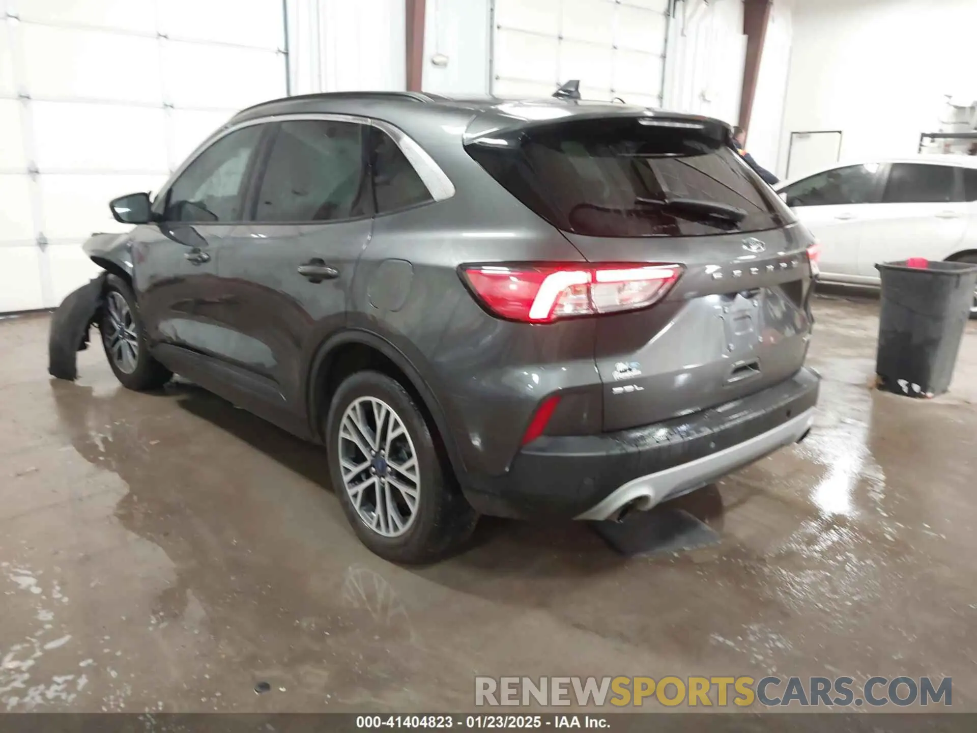 3 Photograph of a damaged car 1FMCU0H63LUB42717 FORD ESCAPE 2020