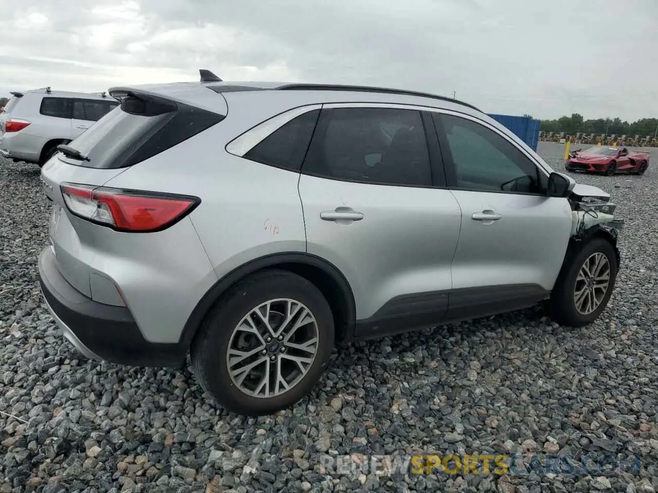 3 Photograph of a damaged car 1FMCU0H64LUC75325 FORD ESCAPE 2020
