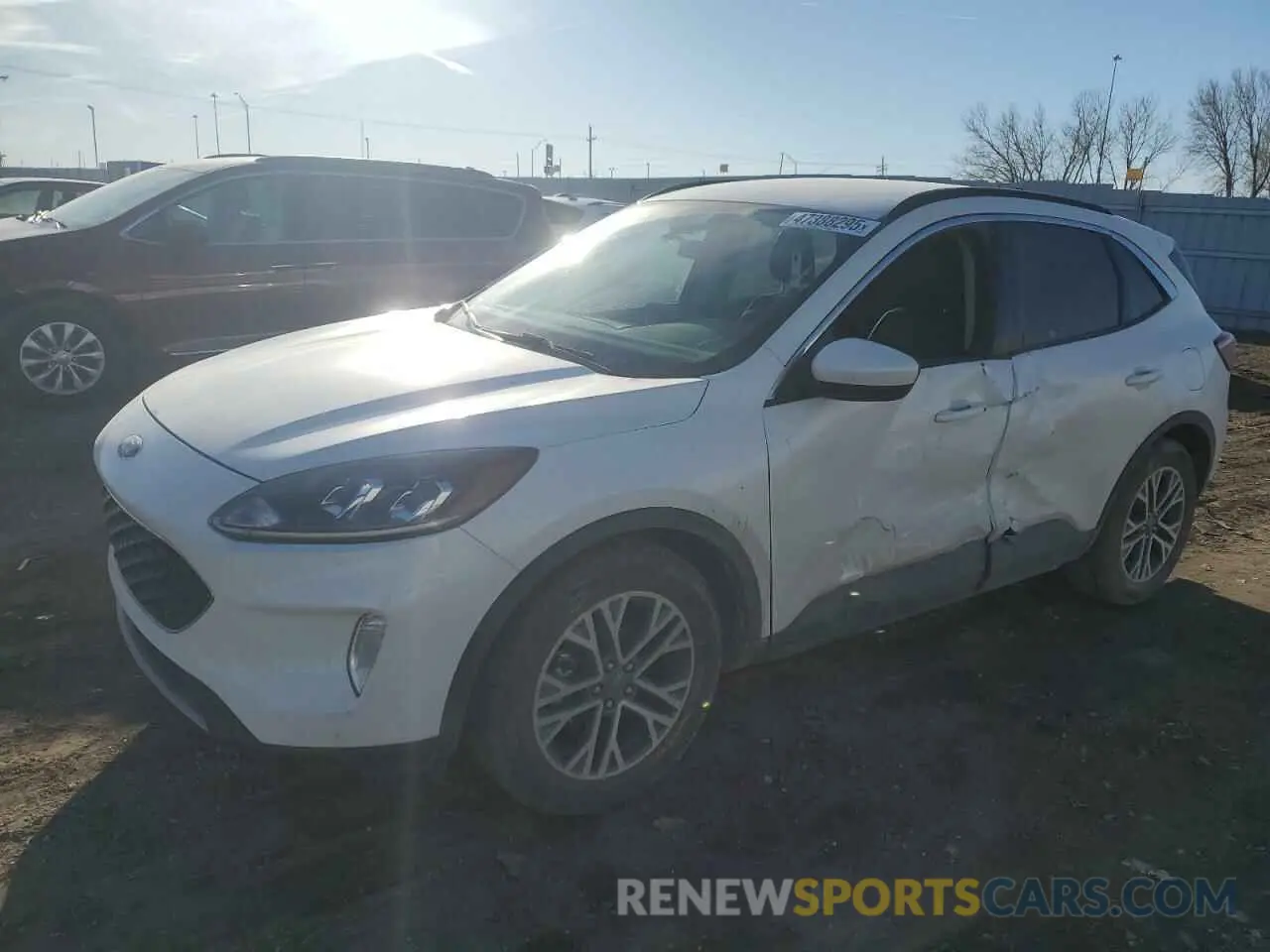 1 Photograph of a damaged car 1FMCU0H65LUB24185 FORD ESCAPE 2020