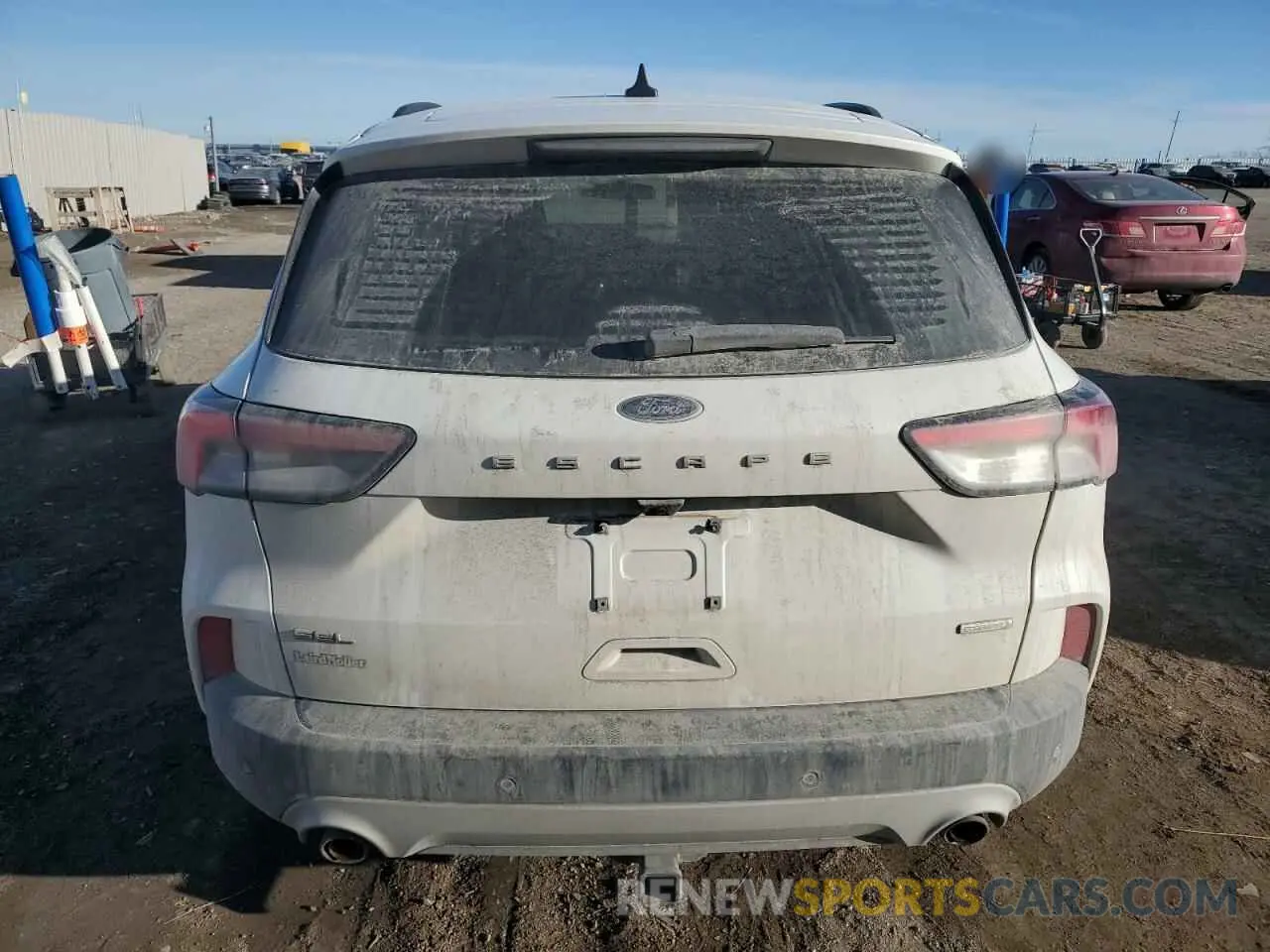 6 Photograph of a damaged car 1FMCU0H65LUB24185 FORD ESCAPE 2020