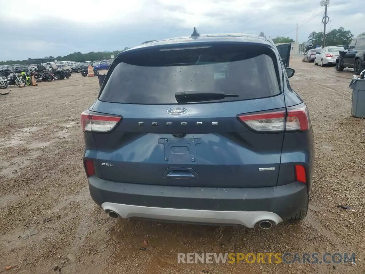 6 Photograph of a damaged car 1FMCU0H65LUB57574 FORD ESCAPE 2020