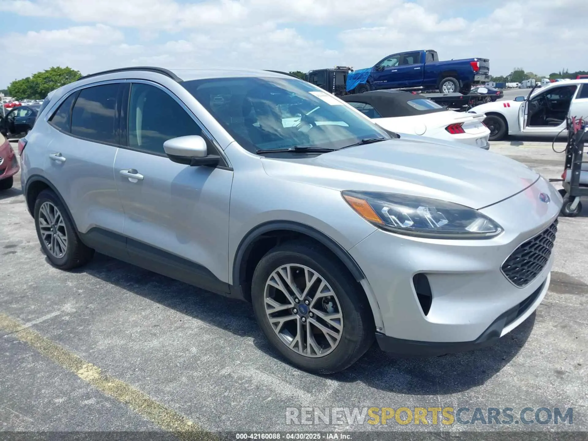 1 Photograph of a damaged car 1FMCU0H66LUA81380 FORD ESCAPE 2020