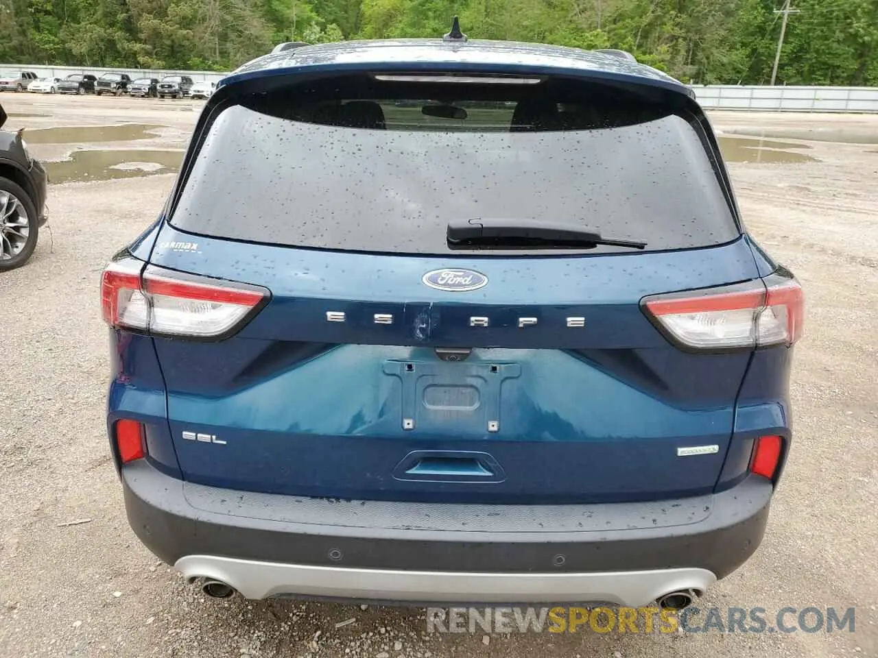 6 Photograph of a damaged car 1FMCU0H66LUA85798 FORD ESCAPE 2020