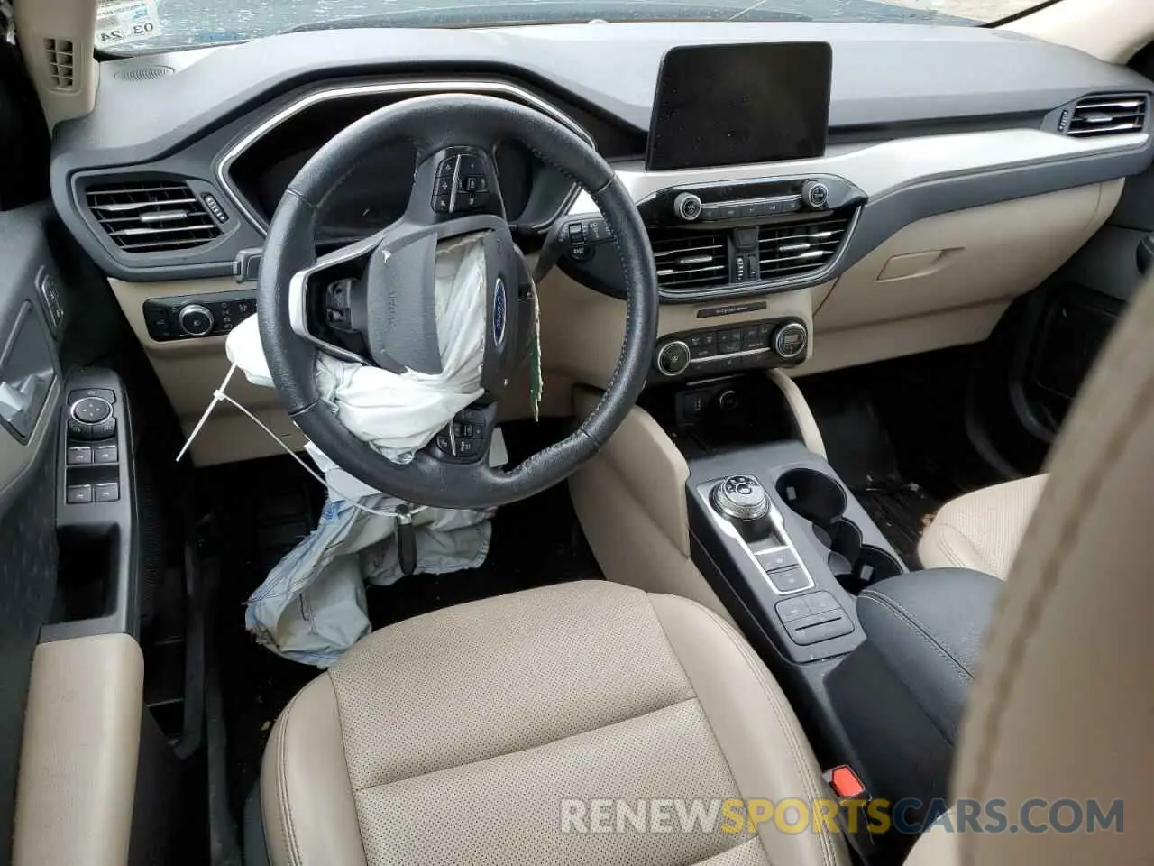 8 Photograph of a damaged car 1FMCU0H66LUA85798 FORD ESCAPE 2020