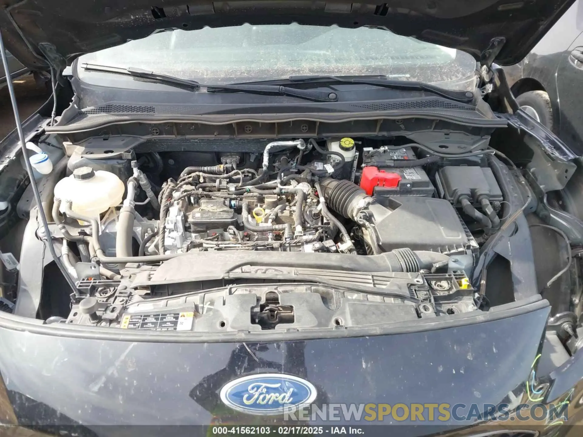 10 Photograph of a damaged car 1FMCU0H66LUC20195 FORD ESCAPE 2020