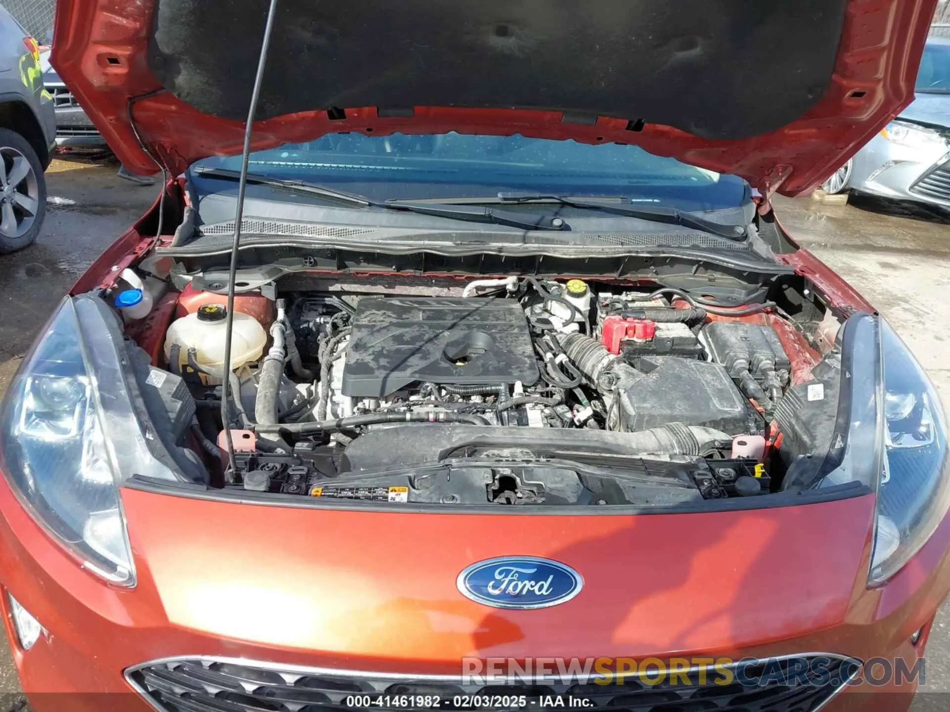 10 Photograph of a damaged car 1FMCU0H67LUA30065 FORD ESCAPE 2020