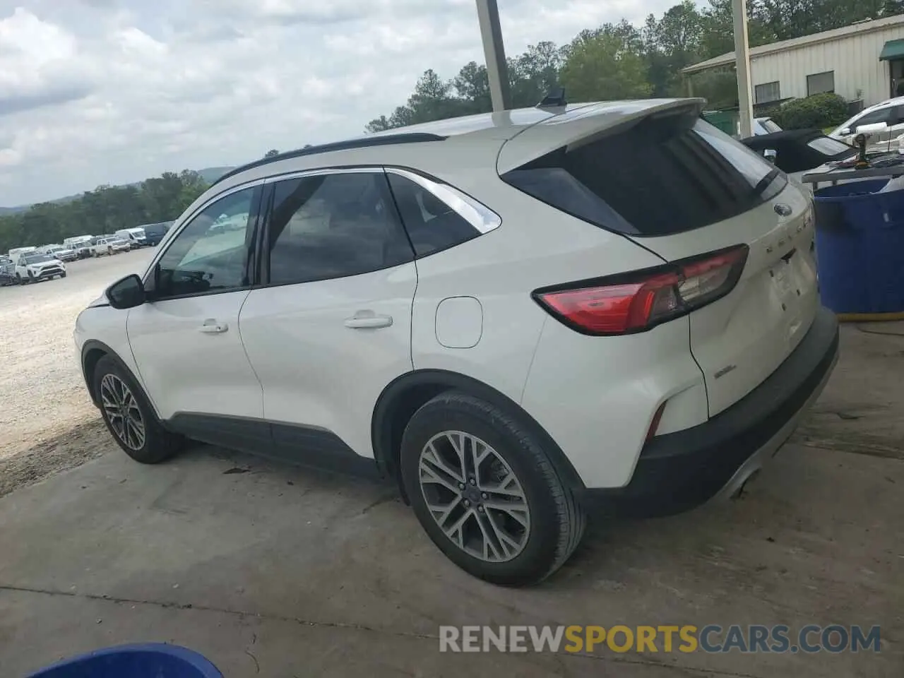 2 Photograph of a damaged car 1FMCU0H67LUA66709 FORD ESCAPE 2020