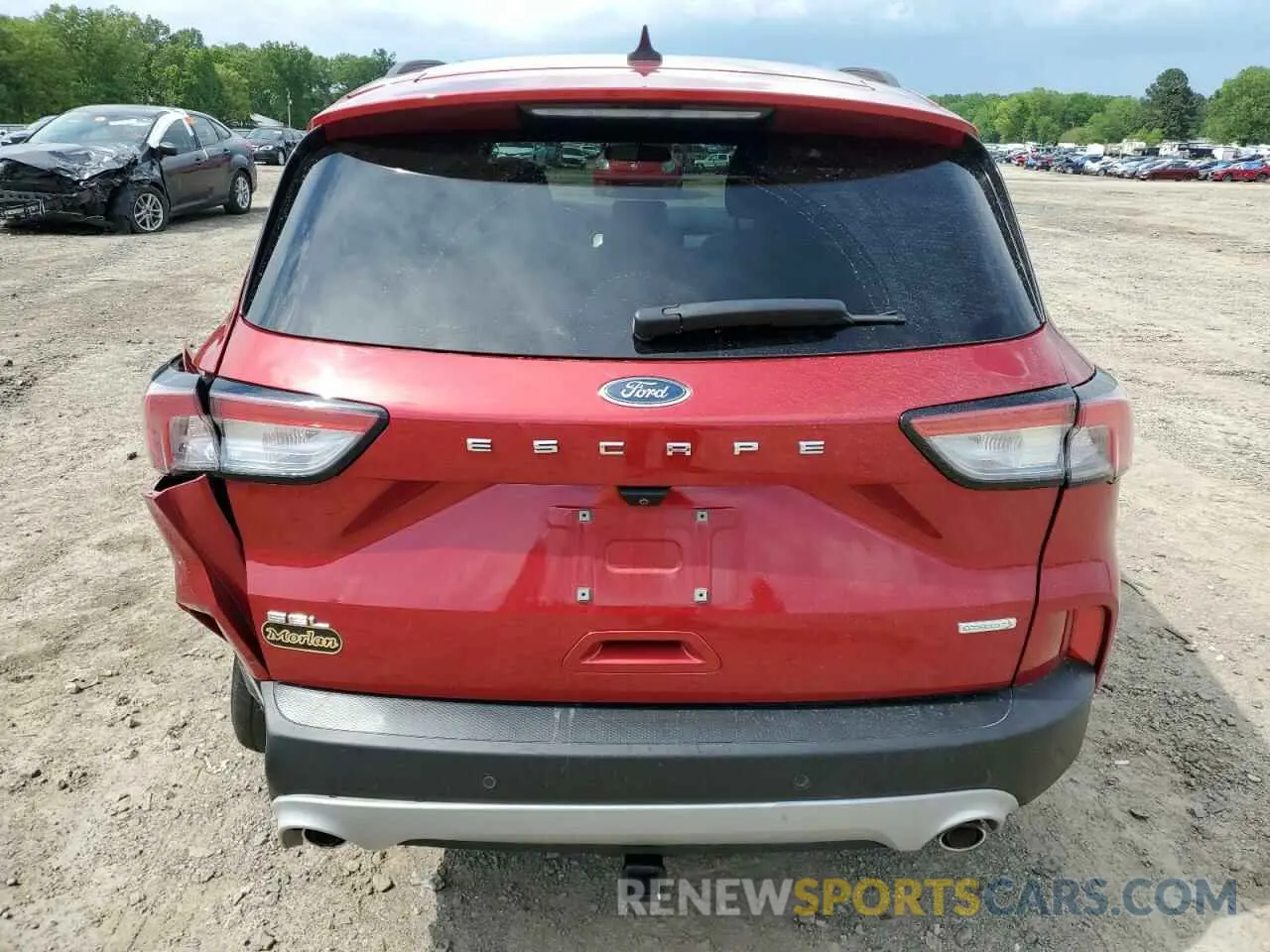 6 Photograph of a damaged car 1FMCU0H67LUA93652 FORD ESCAPE 2020