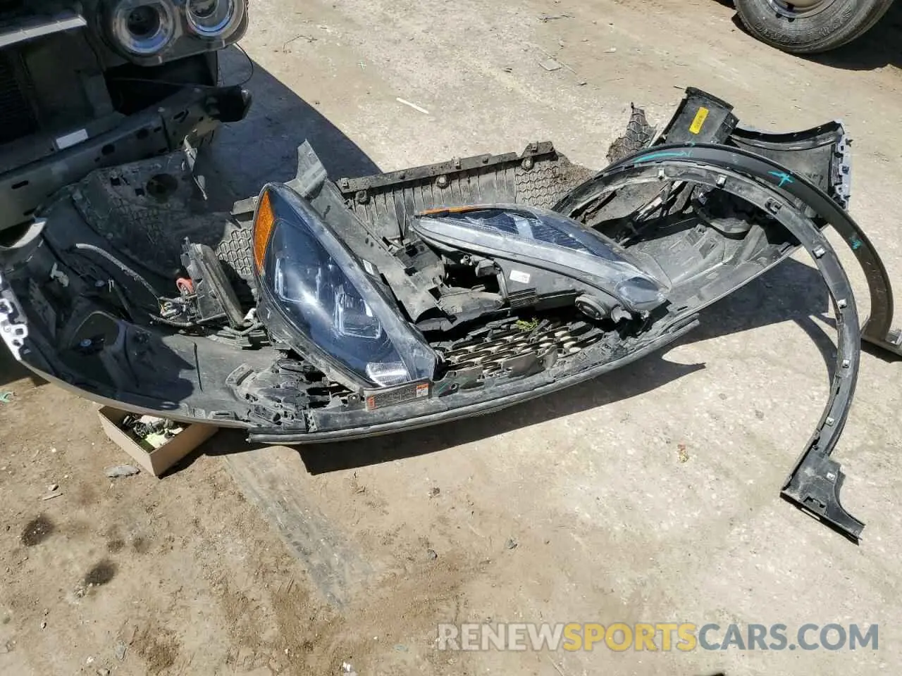 13 Photograph of a damaged car 1FMCU0H67LUB93718 FORD ESCAPE 2020