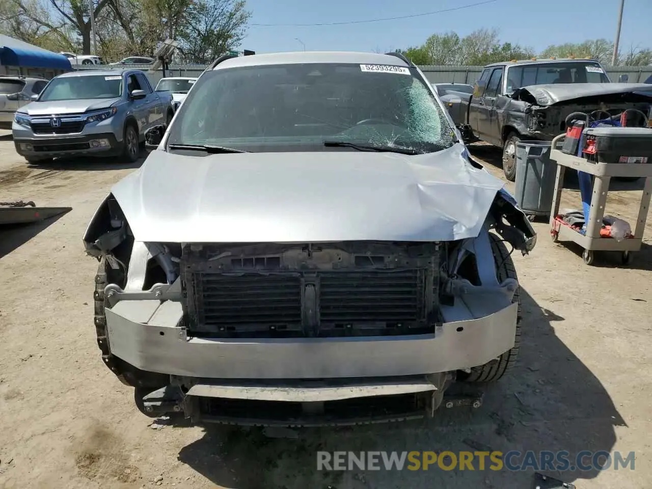 5 Photograph of a damaged car 1FMCU0H67LUB93718 FORD ESCAPE 2020