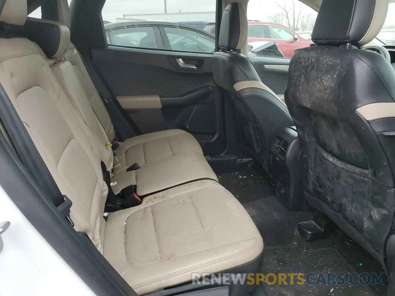 11 Photograph of a damaged car 1FMCU0H68LUB45502 FORD ESCAPE 2020