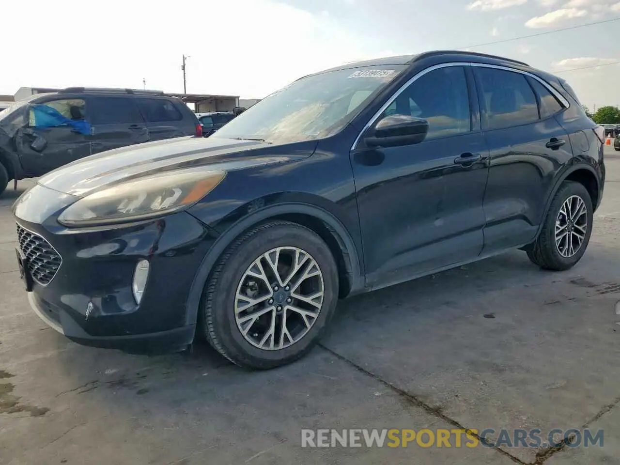 1 Photograph of a damaged car 1FMCU0H68LUB78645 FORD ESCAPE 2020