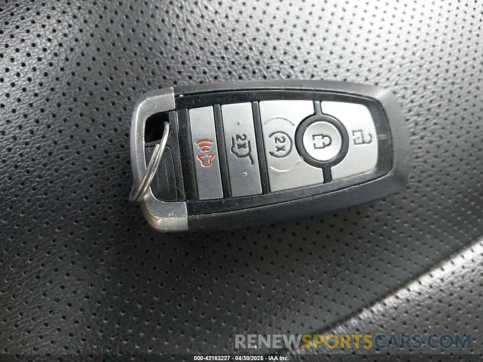 11 Photograph of a damaged car 1FMCU0H69LUB18115 FORD ESCAPE 2020