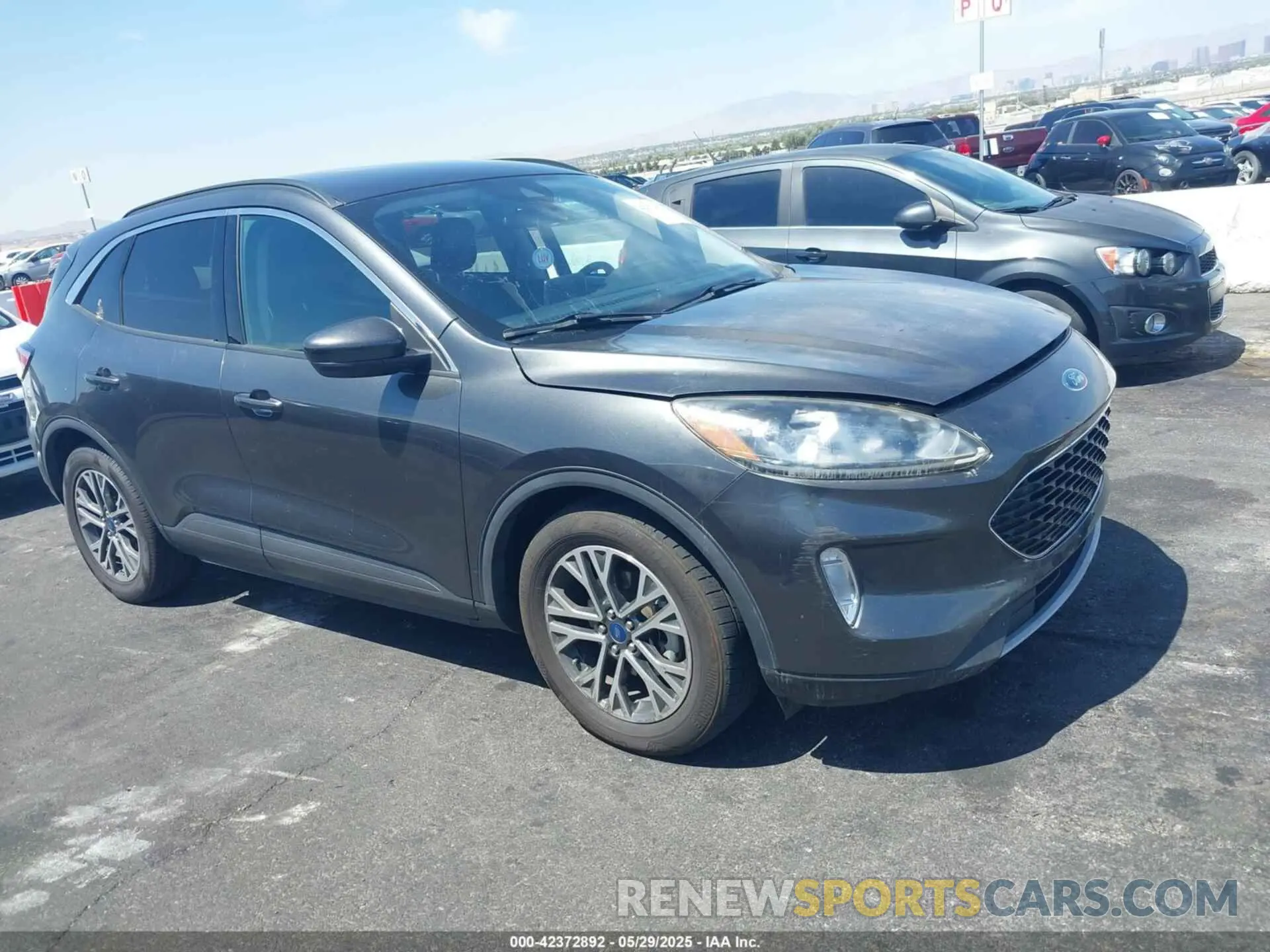 1 Photograph of a damaged car 1FMCU0H6XLUA58846 FORD ESCAPE 2020