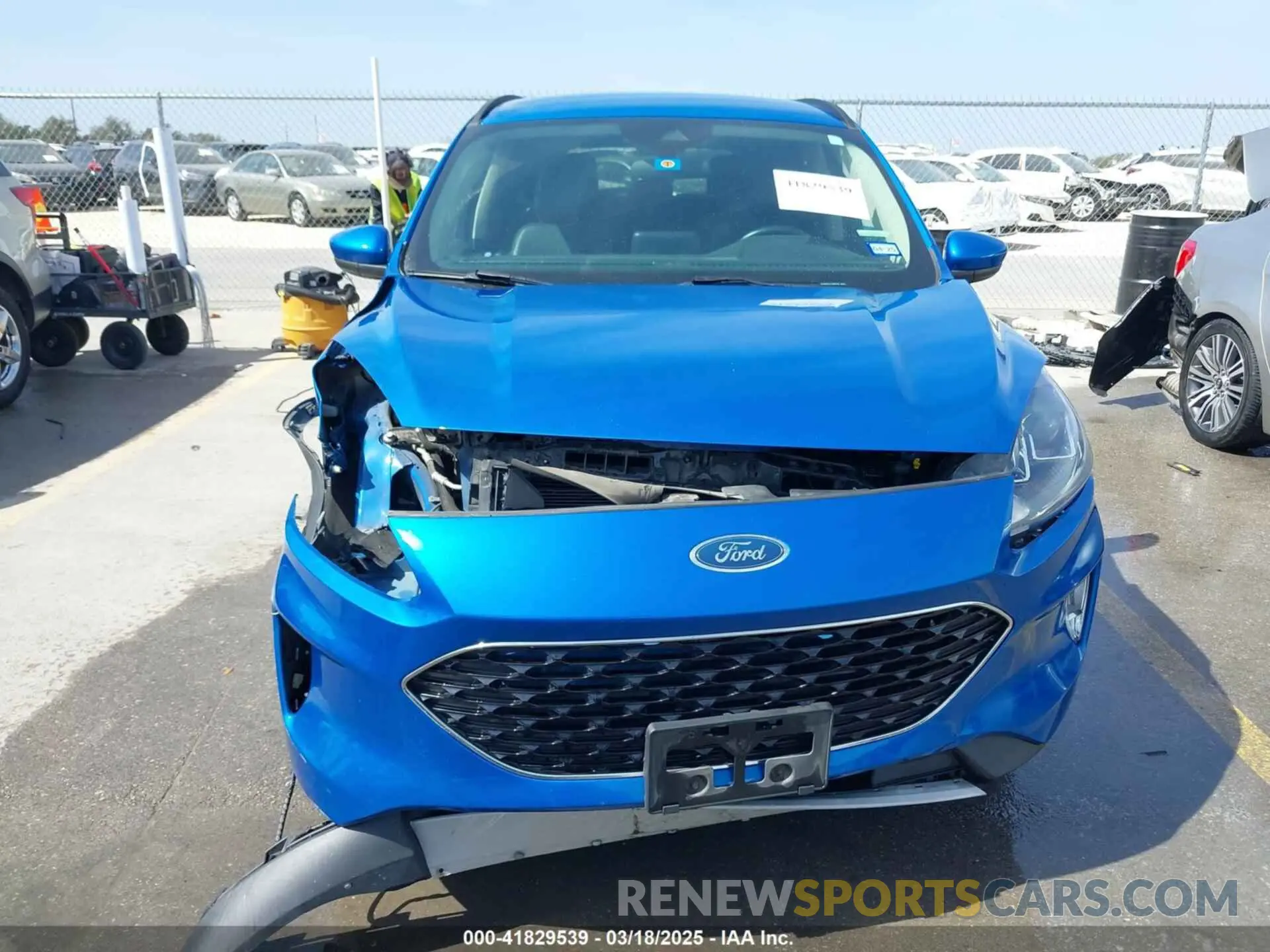 13 Photograph of a damaged car 1FMCU0H6XLUB08550 FORD ESCAPE 2020