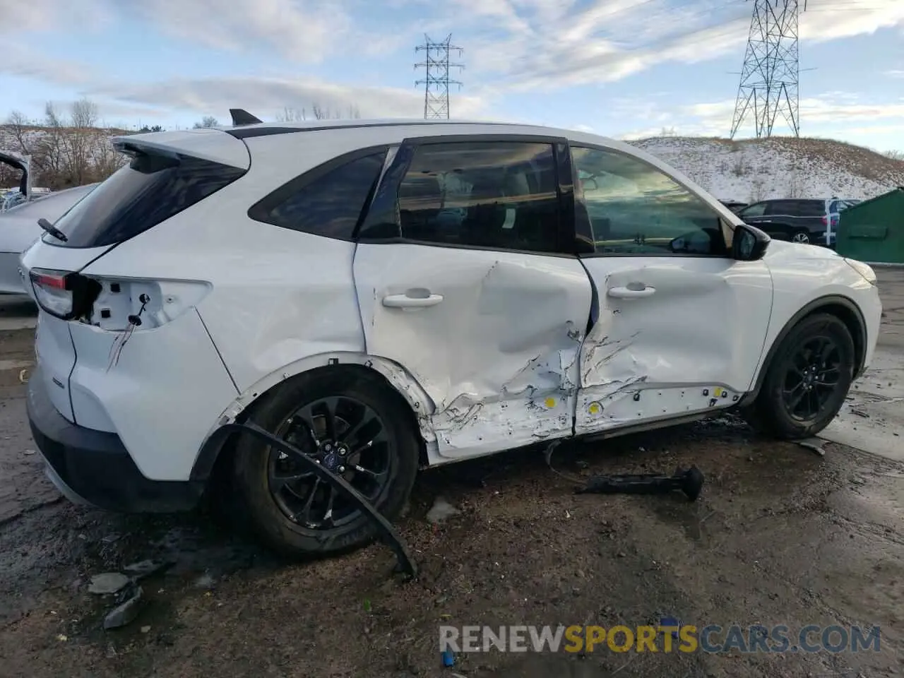 3 Photograph of a damaged car 1FMCU9BZ1LUB14101 FORD ESCAPE 2020