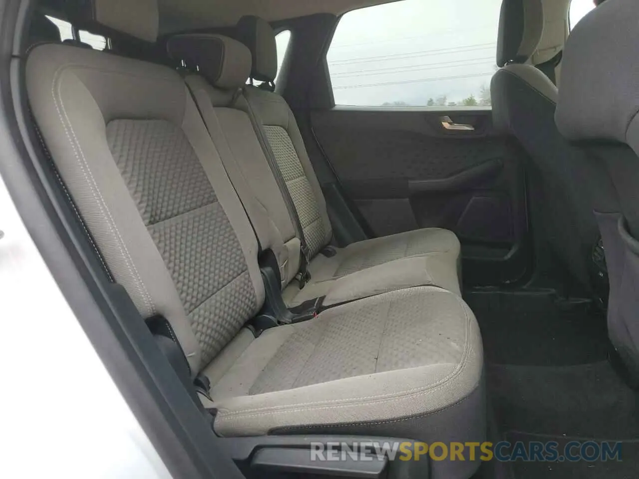 11 Photograph of a damaged car 1FMCU9BZ2LUB10073 FORD ESCAPE 2020
