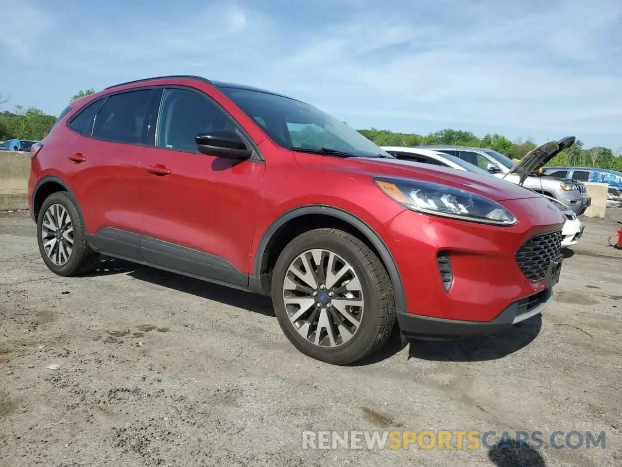 4 Photograph of a damaged car 1FMCU9BZ4LUB54527 FORD ESCAPE 2020