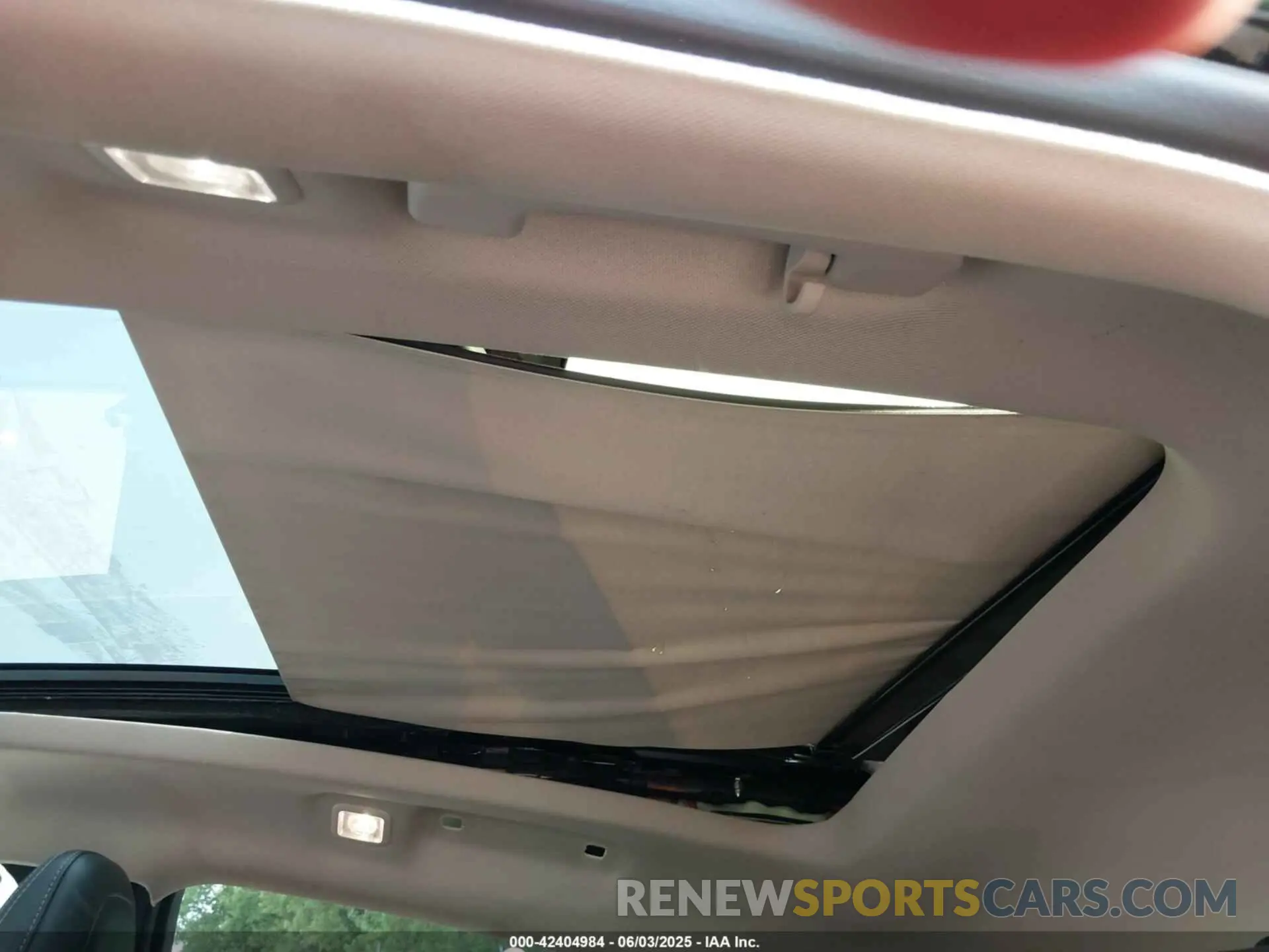 19 Photograph of a damaged car 1FMCU9BZ4LUC25970 FORD ESCAPE 2020