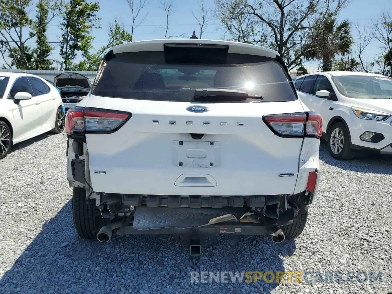 6 Photograph of a damaged car 1FMCU9BZ6LUA80558 FORD ESCAPE 2020