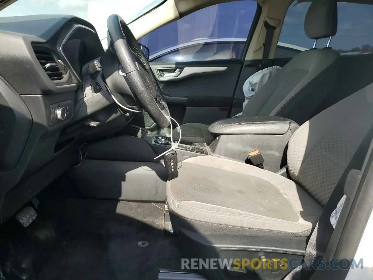 7 Photograph of a damaged car 1FMCU9BZ6LUA80558 FORD ESCAPE 2020
