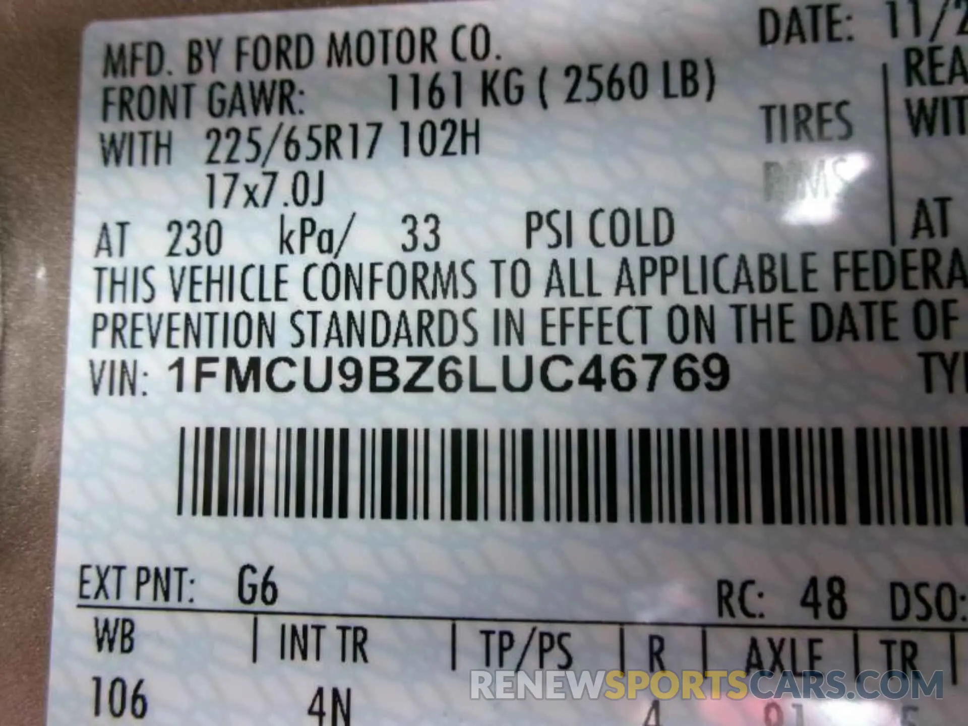 18 Photograph of a damaged car 1FMCU9BZ6LUC46769 FORD ESCAPE 2020