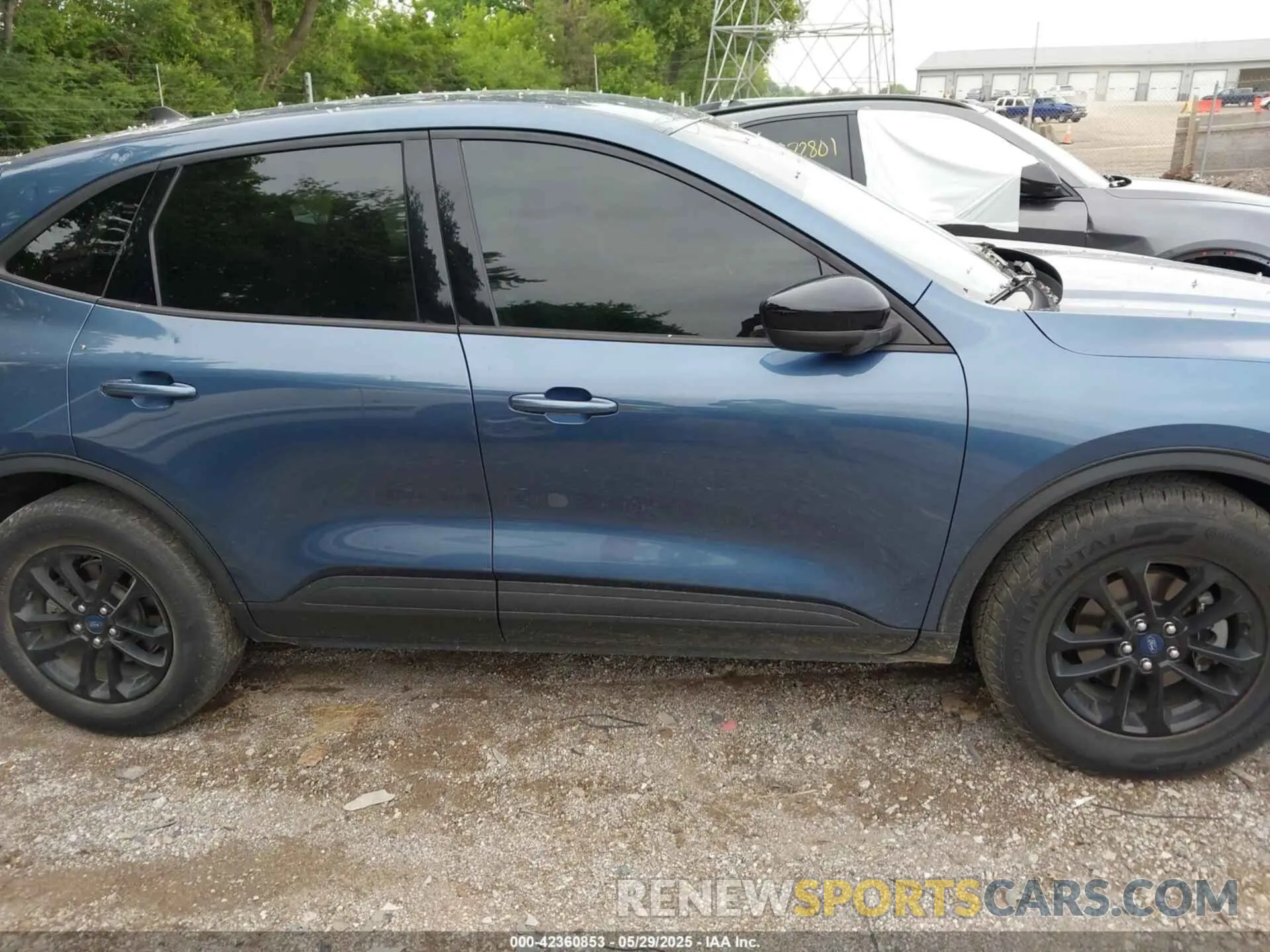 13 Photograph of a damaged car 1FMCU9BZ6LUC60607 FORD ESCAPE 2020